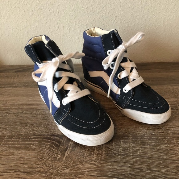 hidden wedge vans